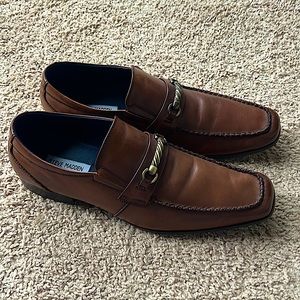 Steve Madden buckle men’s dress loafers